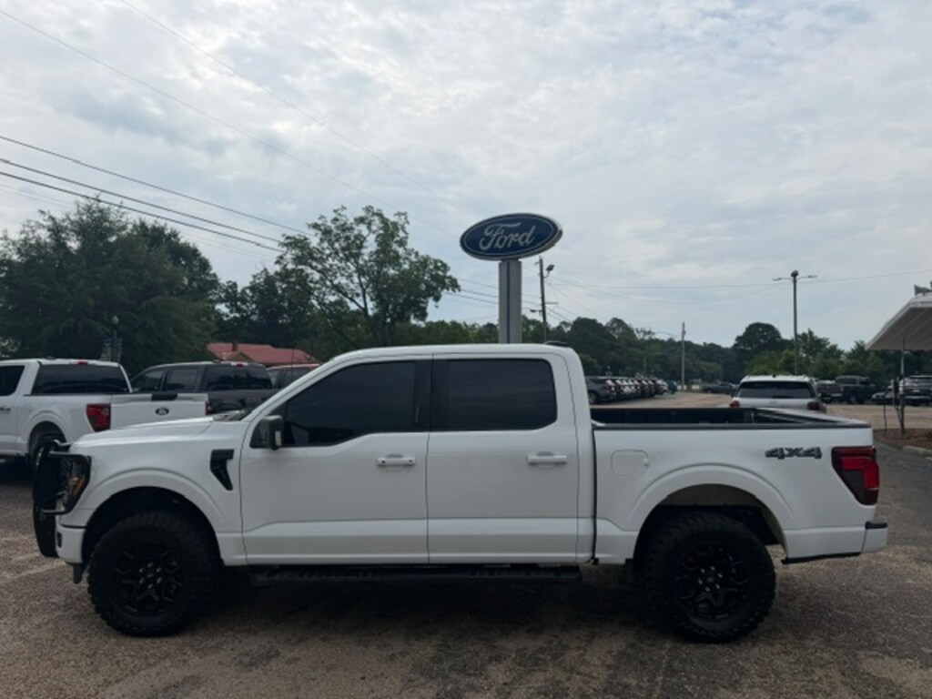 Used 2024 Ford F-150 XLT Truck