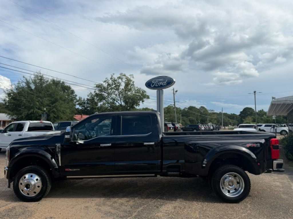 Used 2026 Ford F-450SD King Ranch Truck