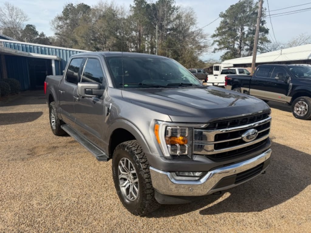 Used 2021 Ford F-150 Lariat Truck