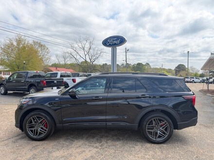 2025 Ford Explorer ST-Line SUV
