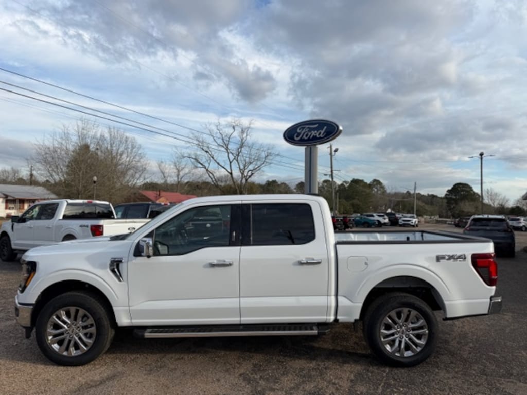 New 2026 Ford F-150 XLT TRUCK