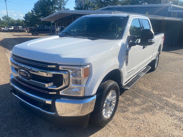 2022 Ford F-250 photo 2