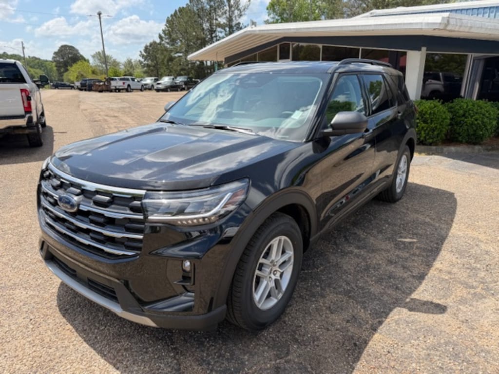 New 2026 Ford Explorer Active SUV