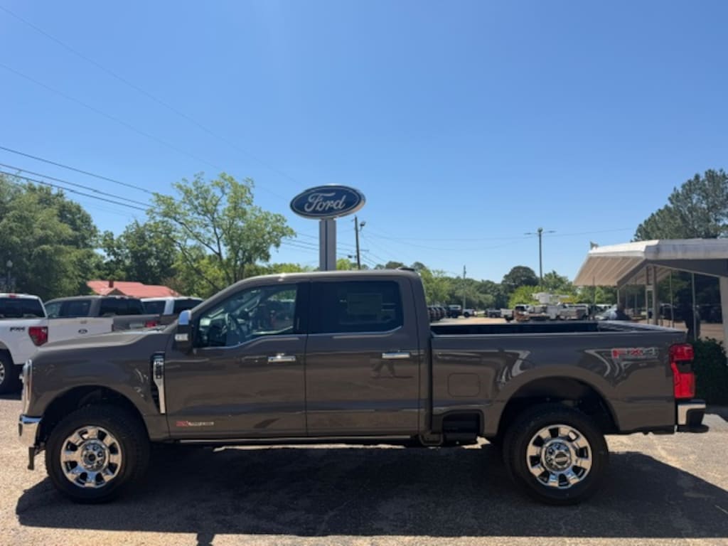 New 2026 Ford F-250 Lariat TRUCK