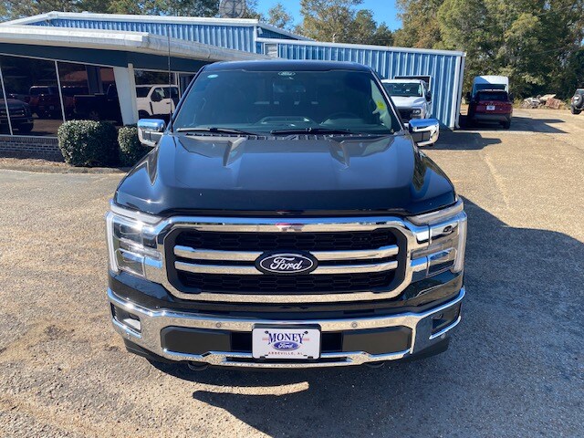 2025 Ford F-150 Lariat photo 3