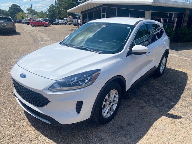 Used 2020 Ford Escape SE with VIN 1FMCU0G69LUB21985 for sale in Abbeville, AL