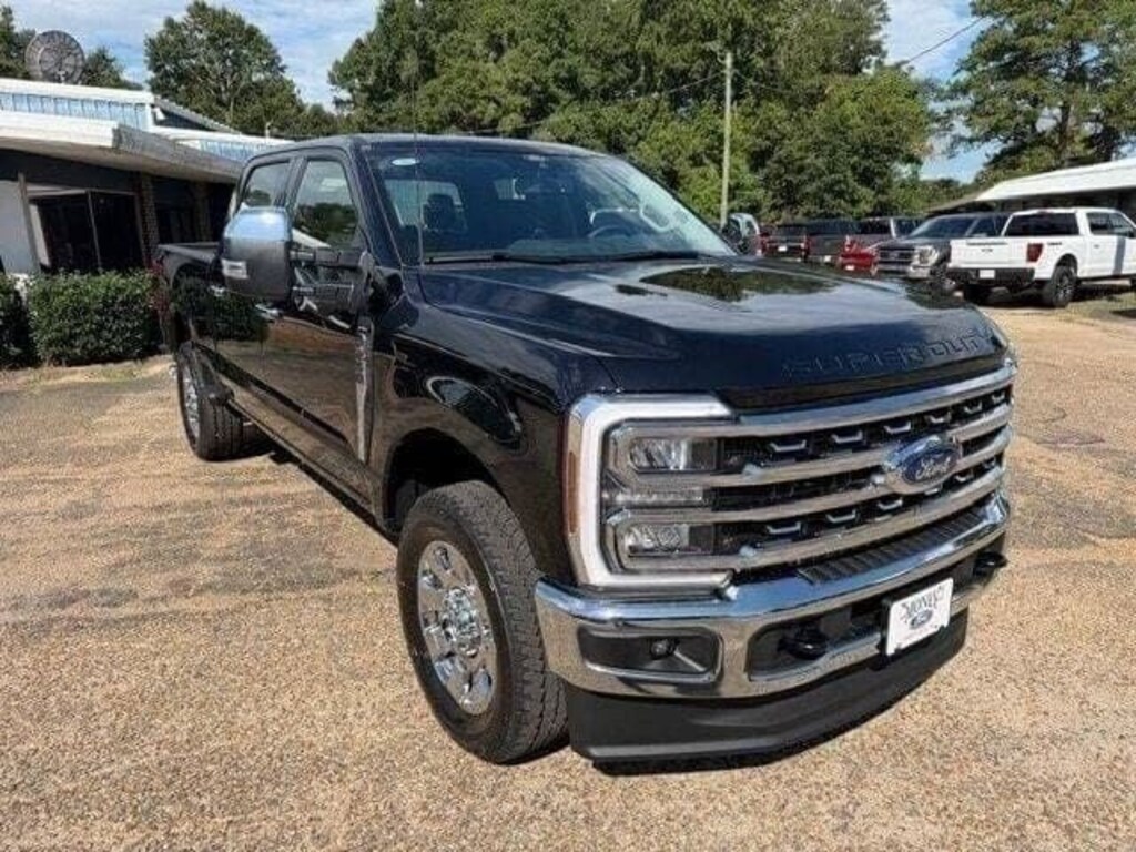 New 2026 Ford F-250SD Lariat Truck