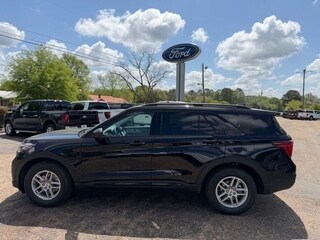 2026 Ford Explorer Active SUV