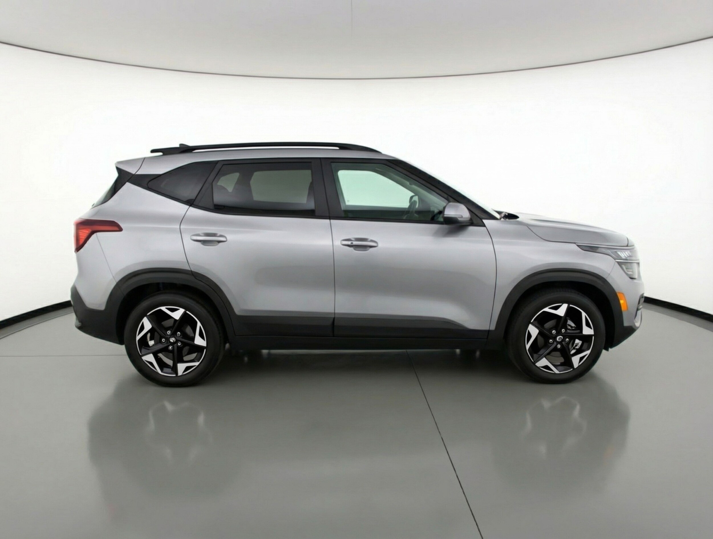 Thumbnail: 2025 Kia Seltos - 8