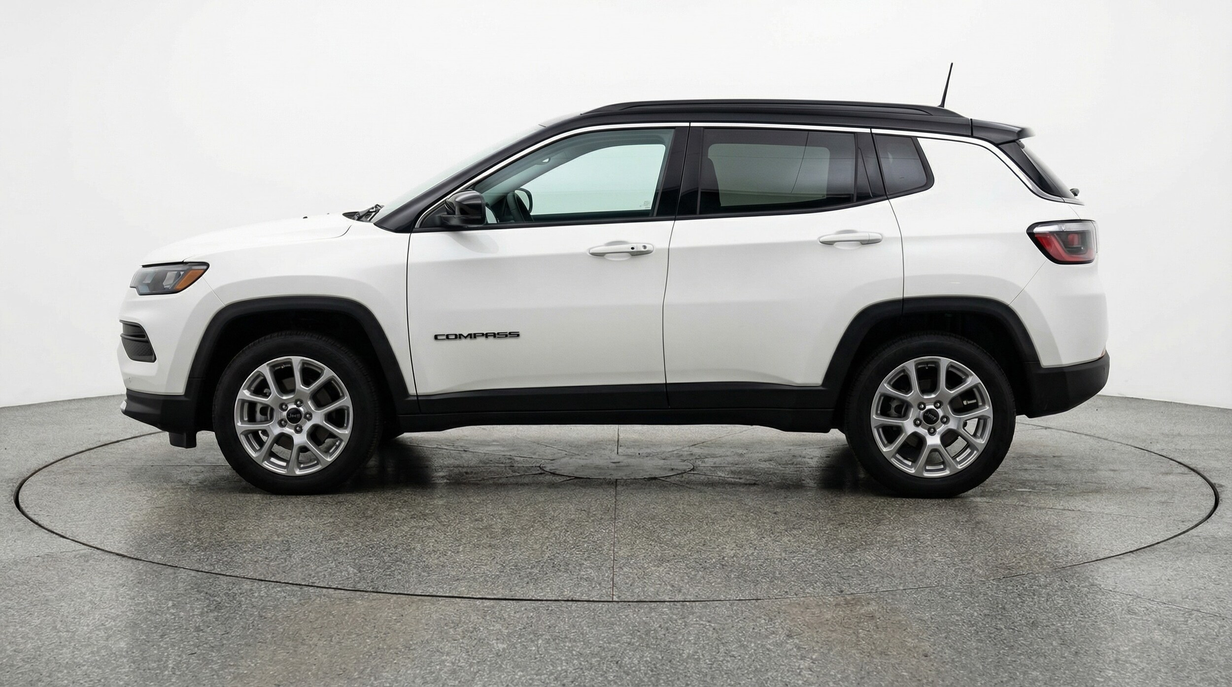 Thumbnail: 2025 Jeep Compass - 4