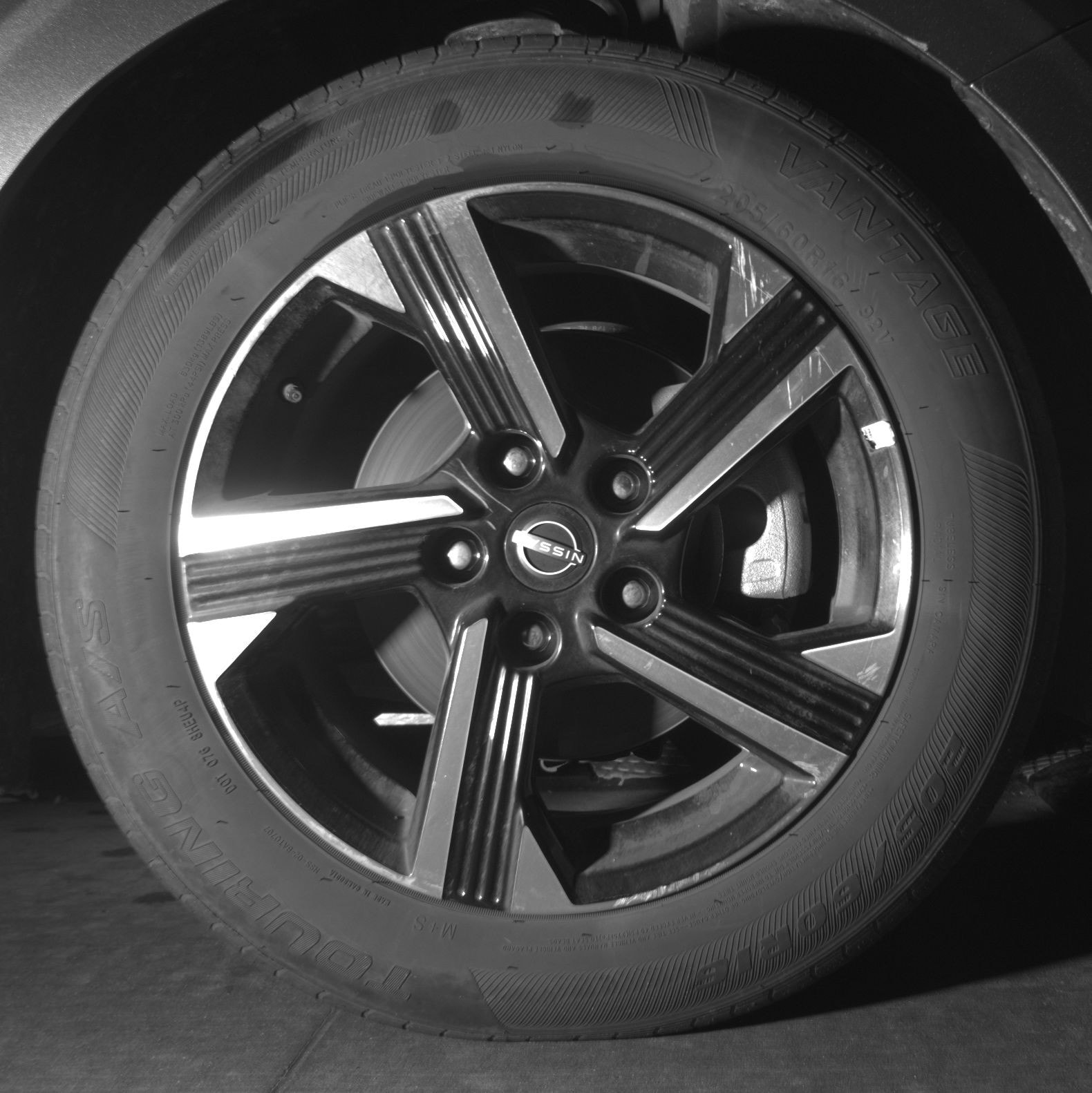 Thumbnail: 2025 Nissan Sentra - 10