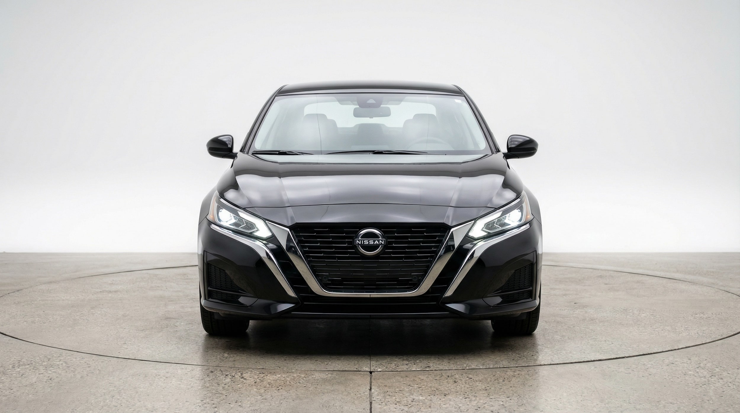 Thumbnail: 2025 Nissan Altima - 2