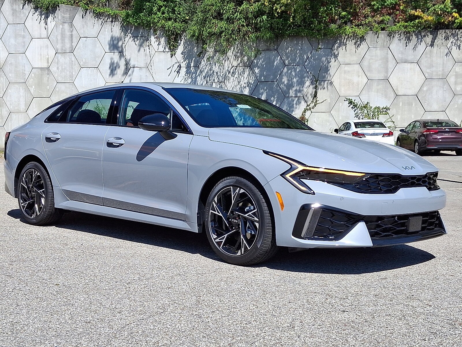 2026 Kia K5 GT-Line photo 2
