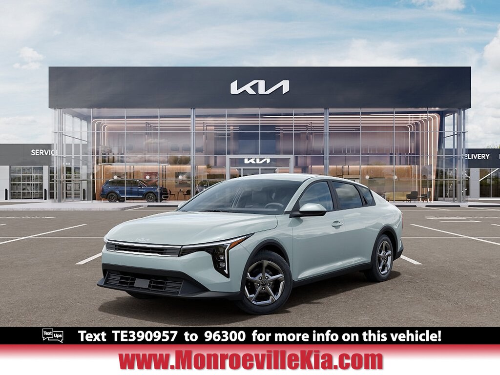 New 2026 Kia K4 LXS Sedan