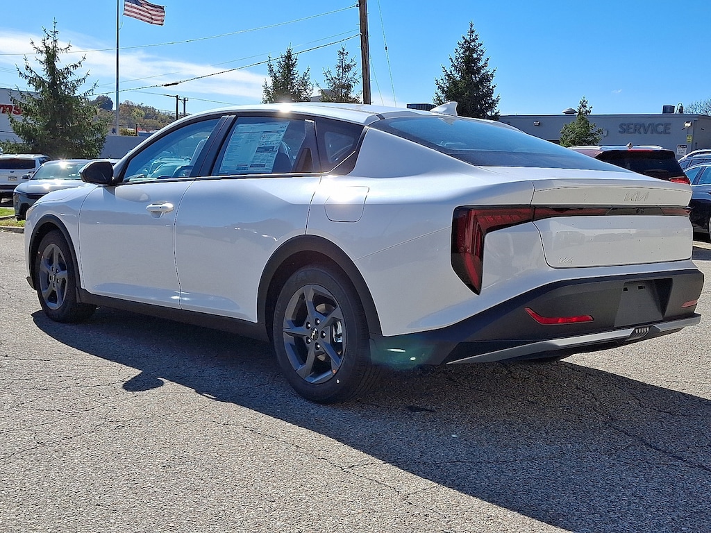 New 2025 Kia K4 LXS LXS FWD