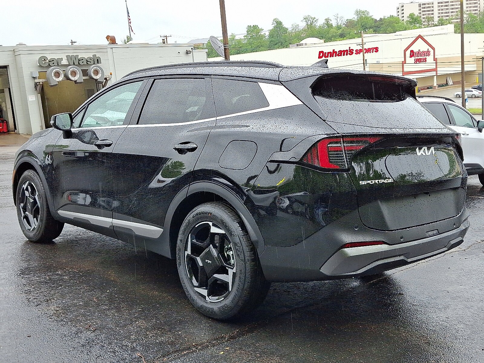 2026 Kia Sportage EX photo 2