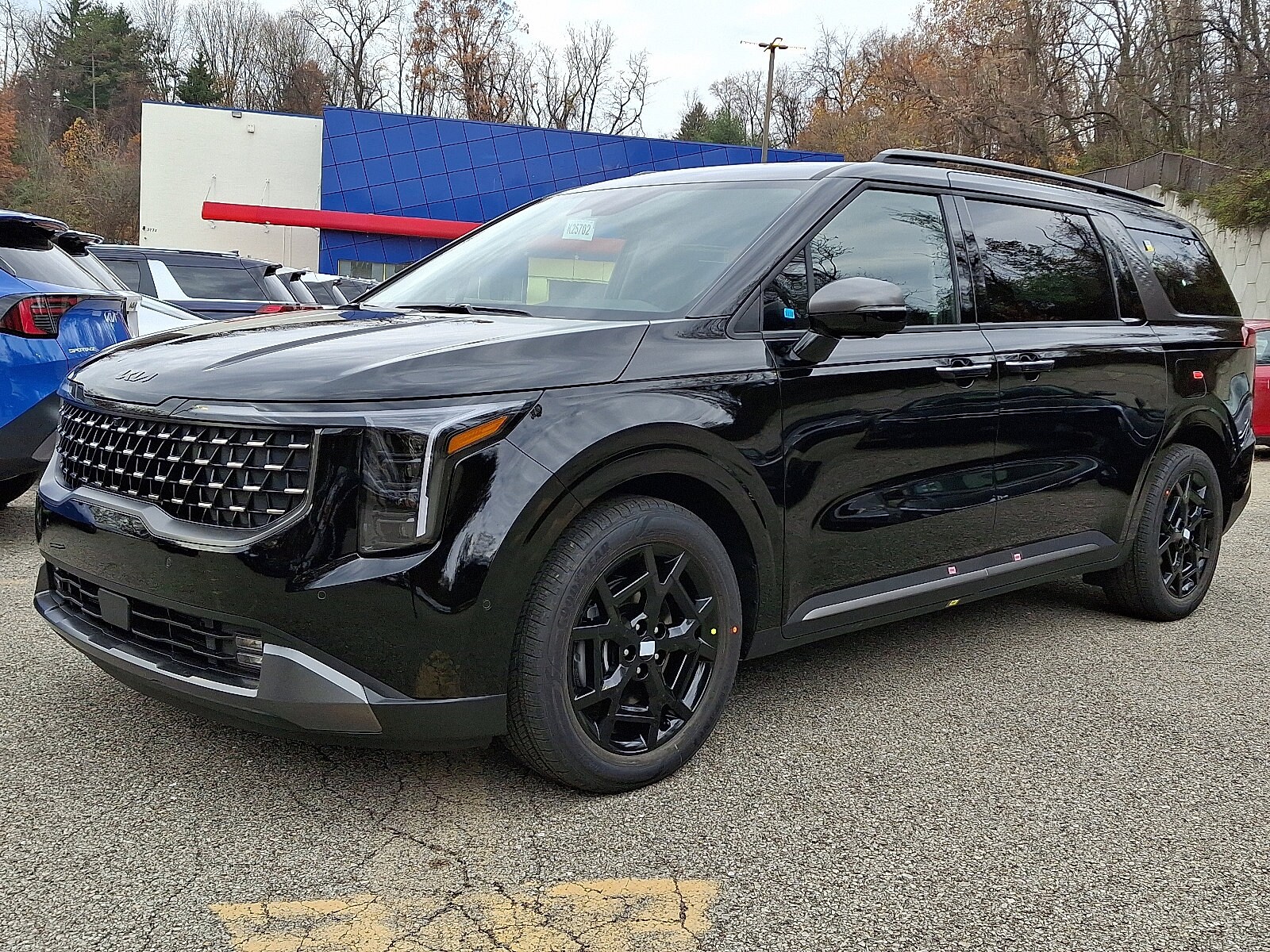 2026 Kia Carnival SX Prestige photo 3