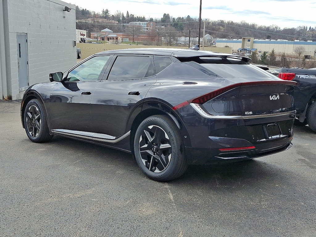 New 2025 Kia EV6 Wind Wind AWD