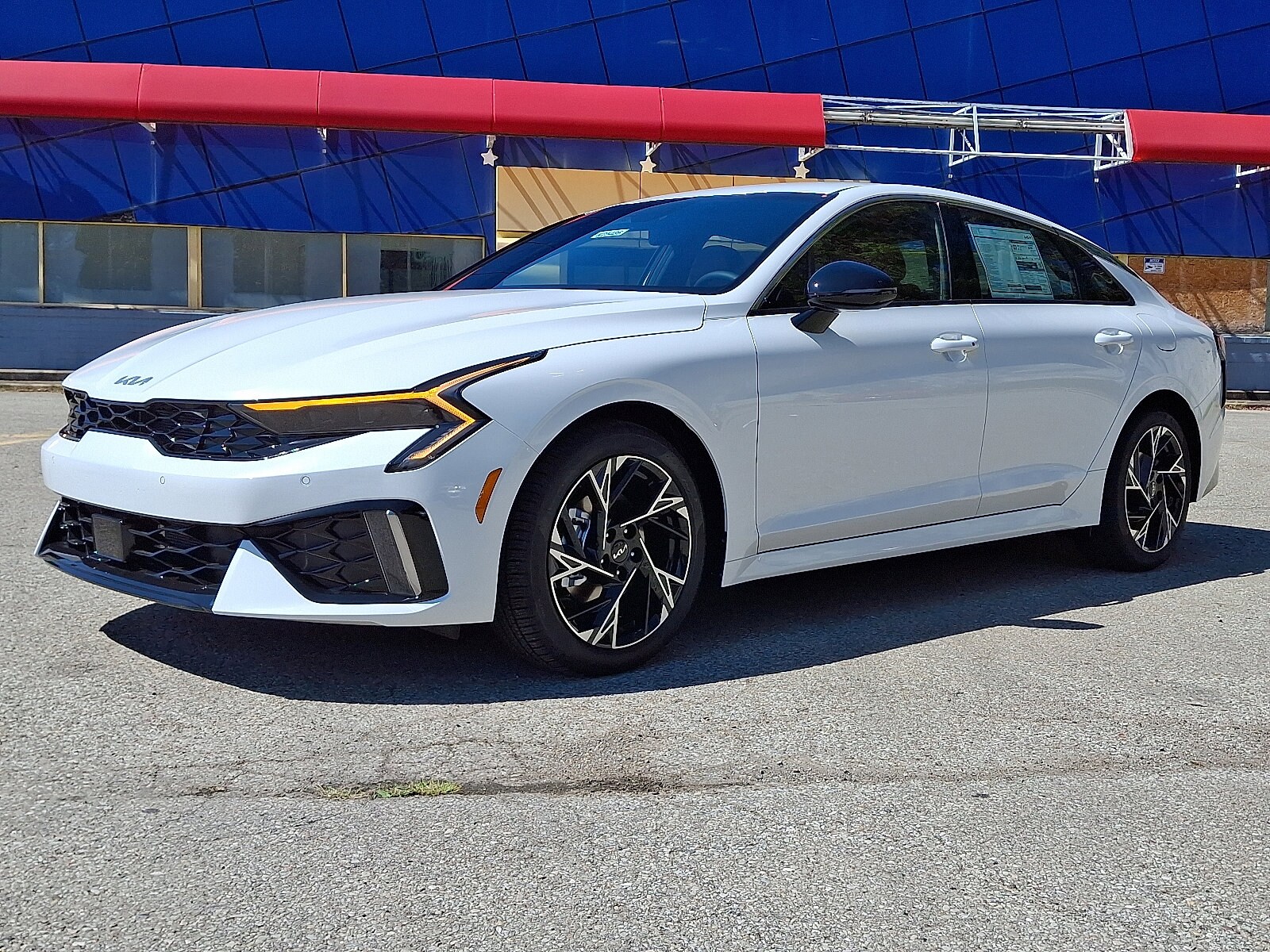 2026 Kia K5 GT-Line photo 2