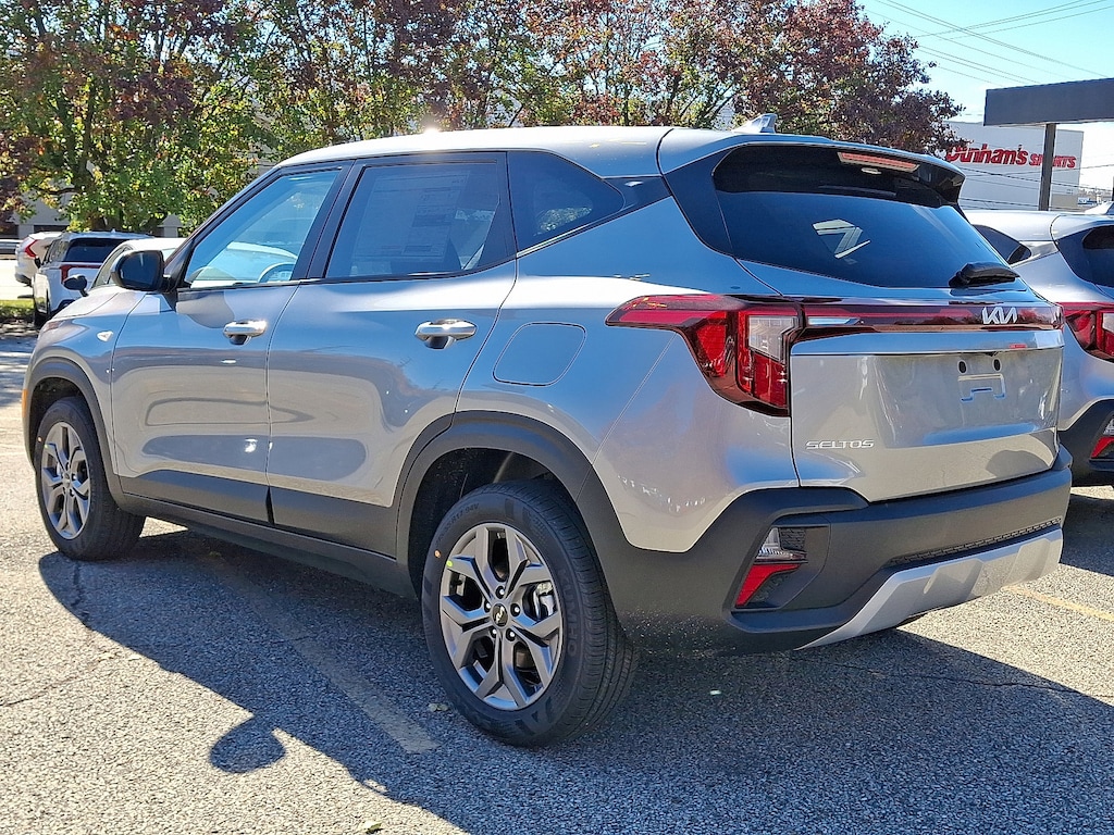 New 2026 Kia Seltos LX LX AWD