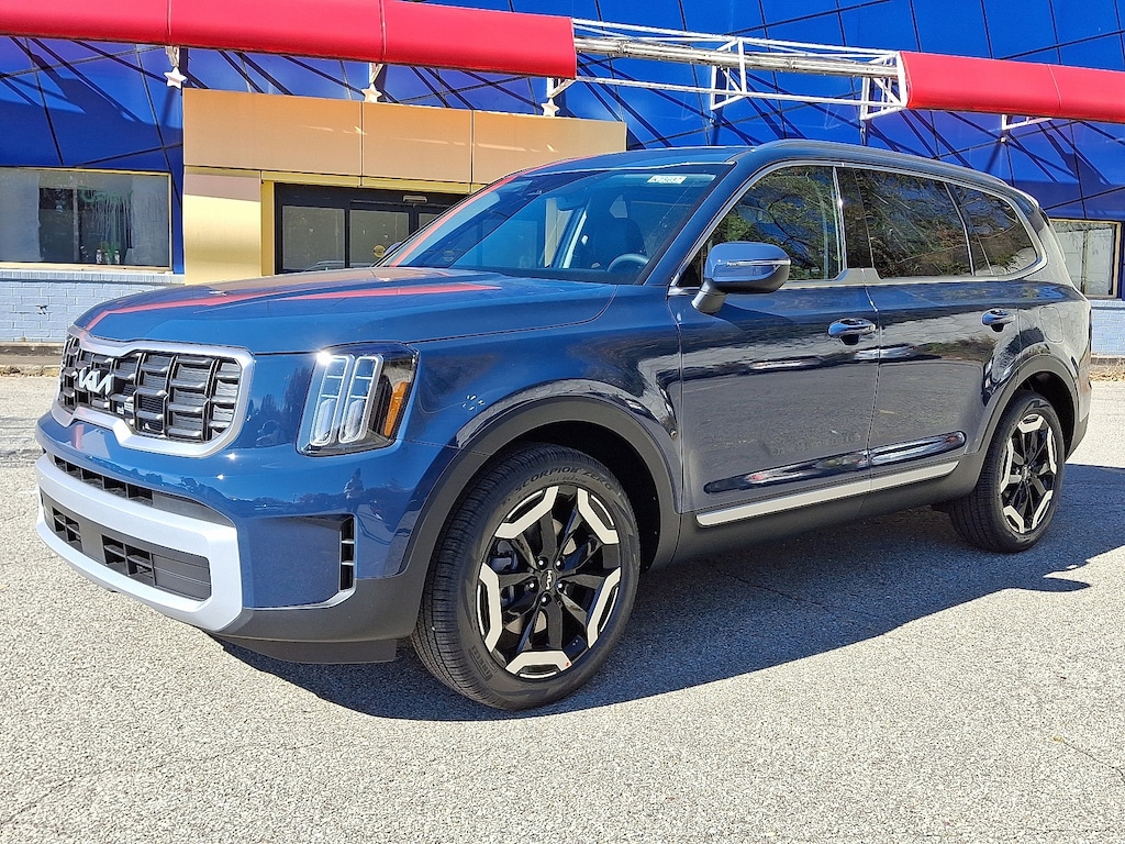 New 2025 Kia Telluride S S AWD