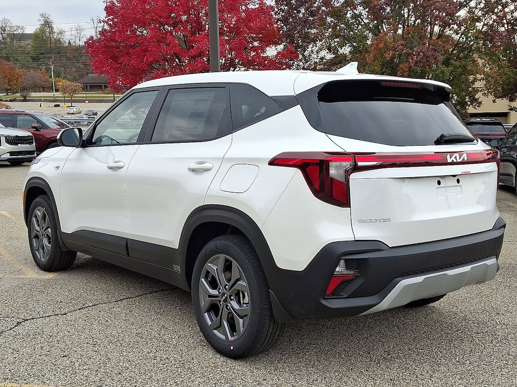 New 2026 Kia Seltos LX LX AWD