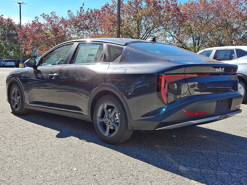 New 2025 Kia K4 LXS LXS FWD