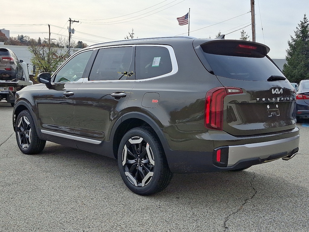 New 2025 Kia Telluride S S FWD