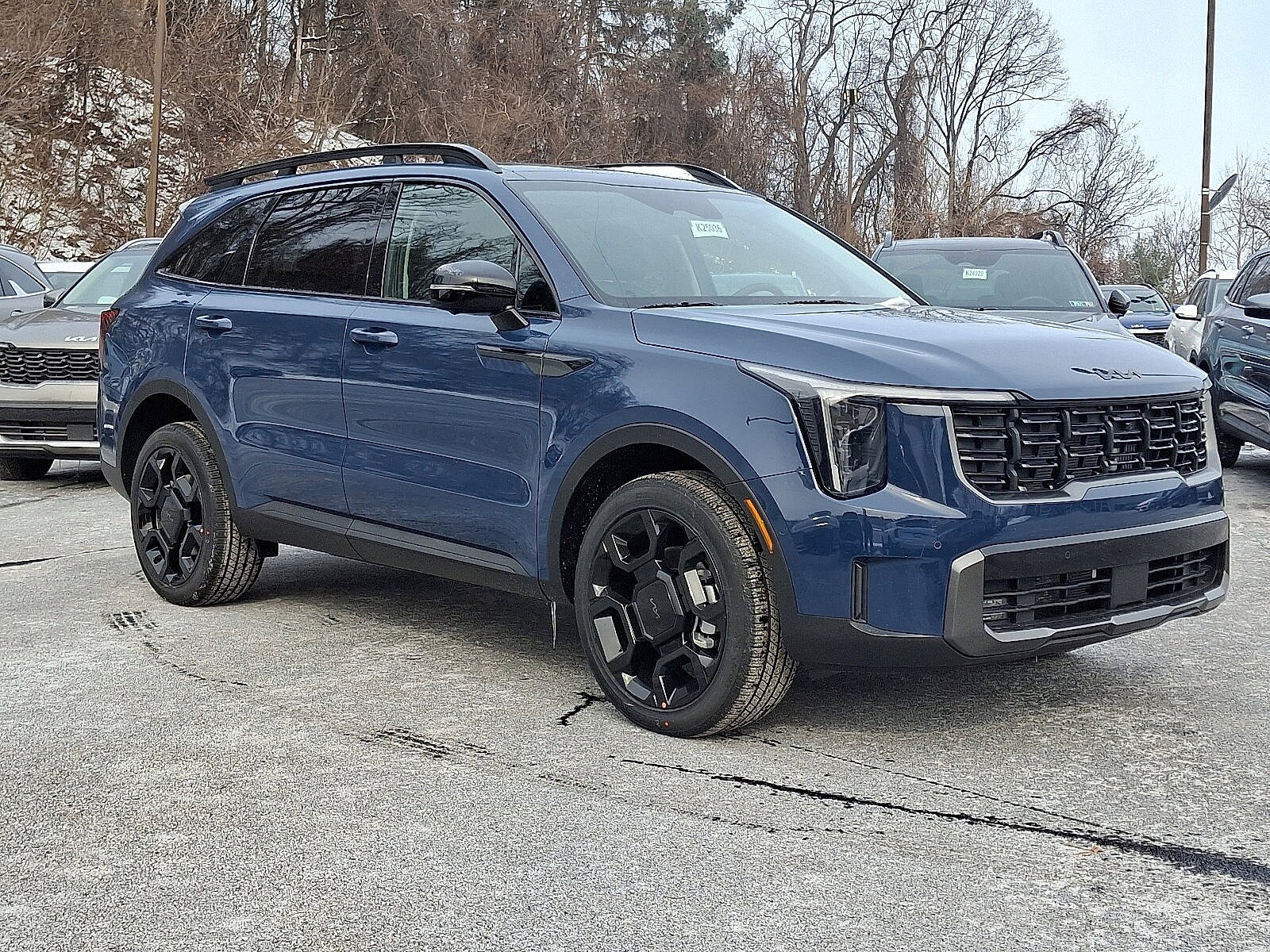 2025 Kia Sorento X-Line SX photo 2