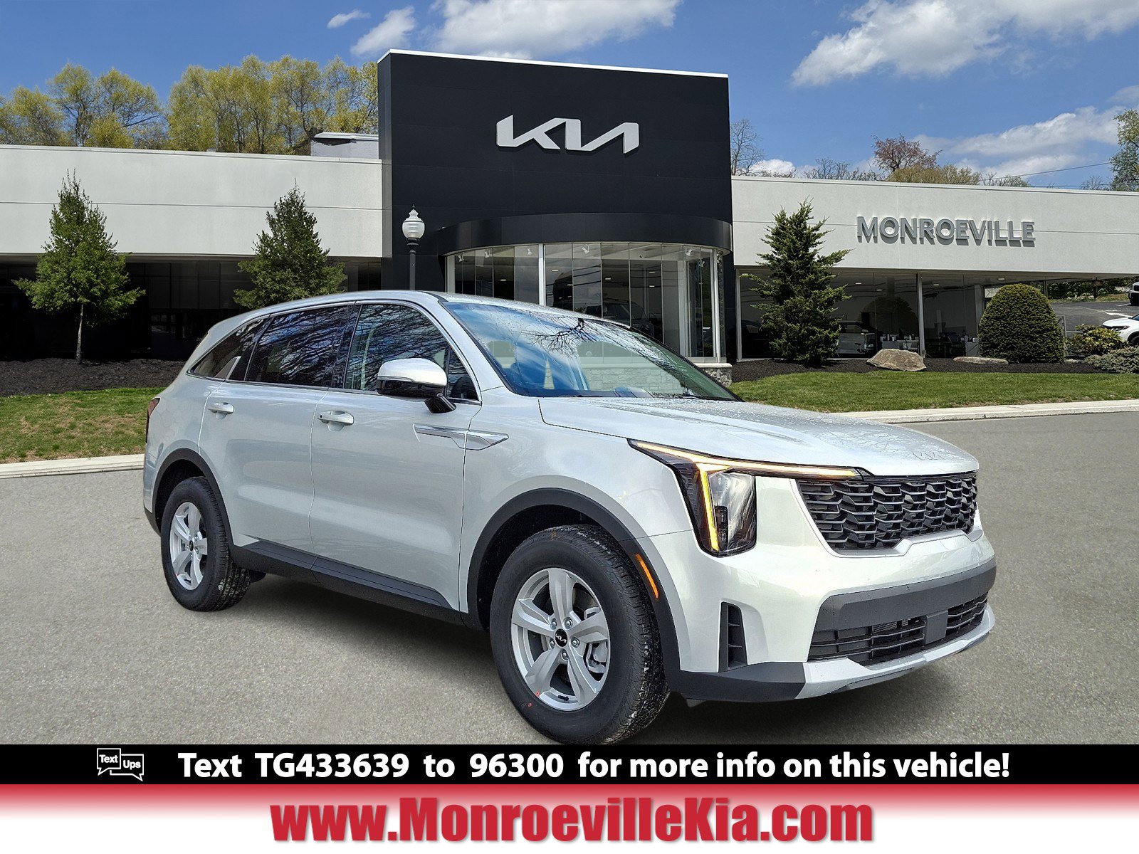 2026 Kia Sorento LX's photo