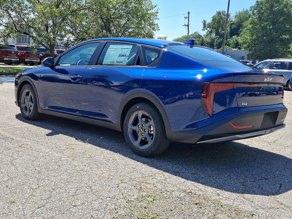 New 2026 Kia K4 LXS Sedan