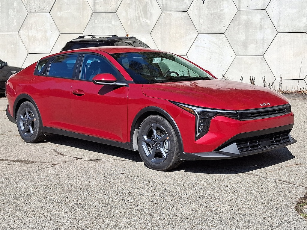 New 2025 Kia K4 LXS LXS FWD