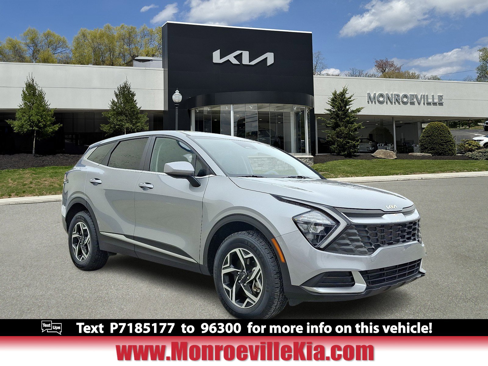 2023 Kia Sportage LX's photo