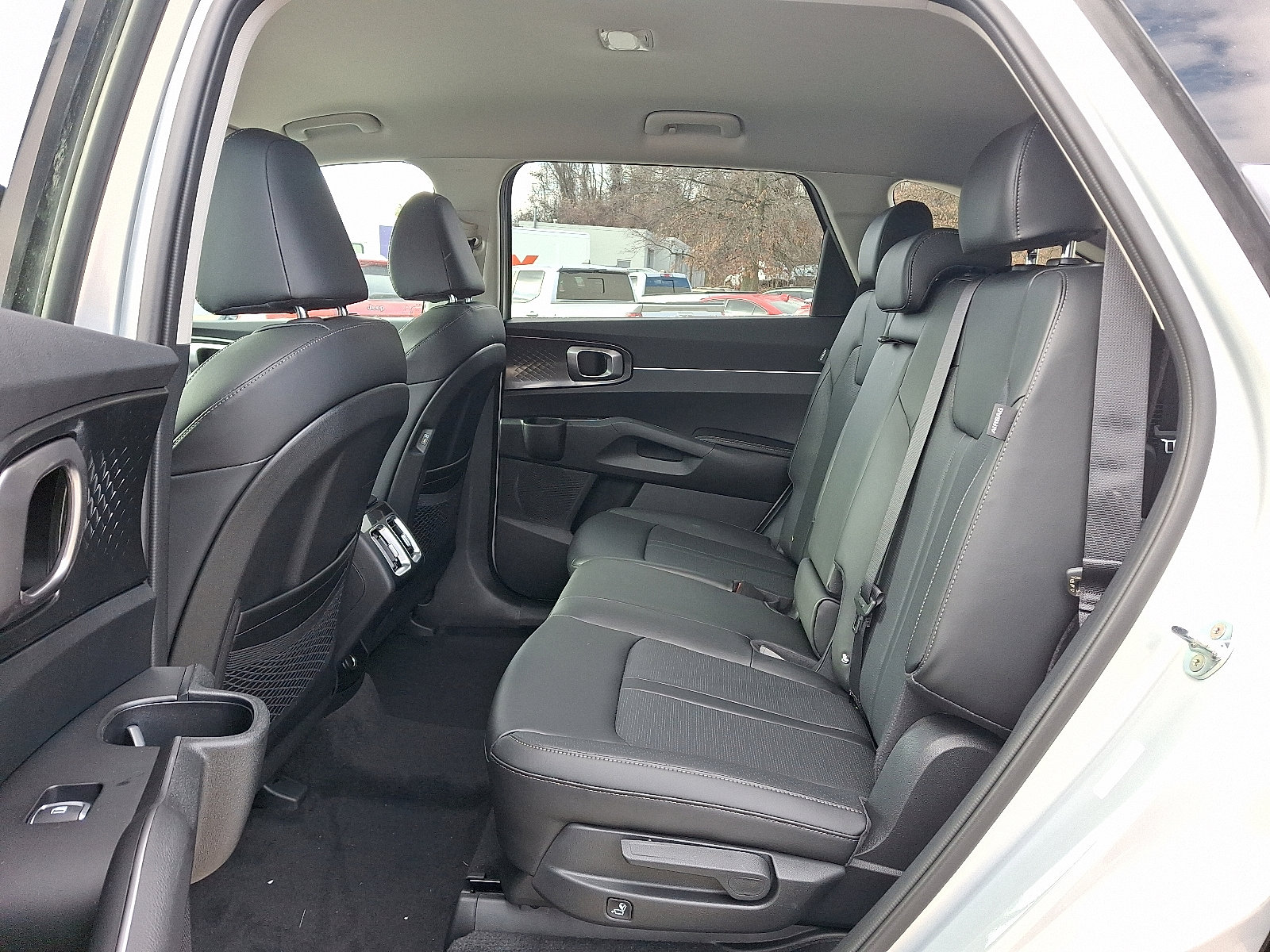 2026 Kia Sorento S - Photo 6