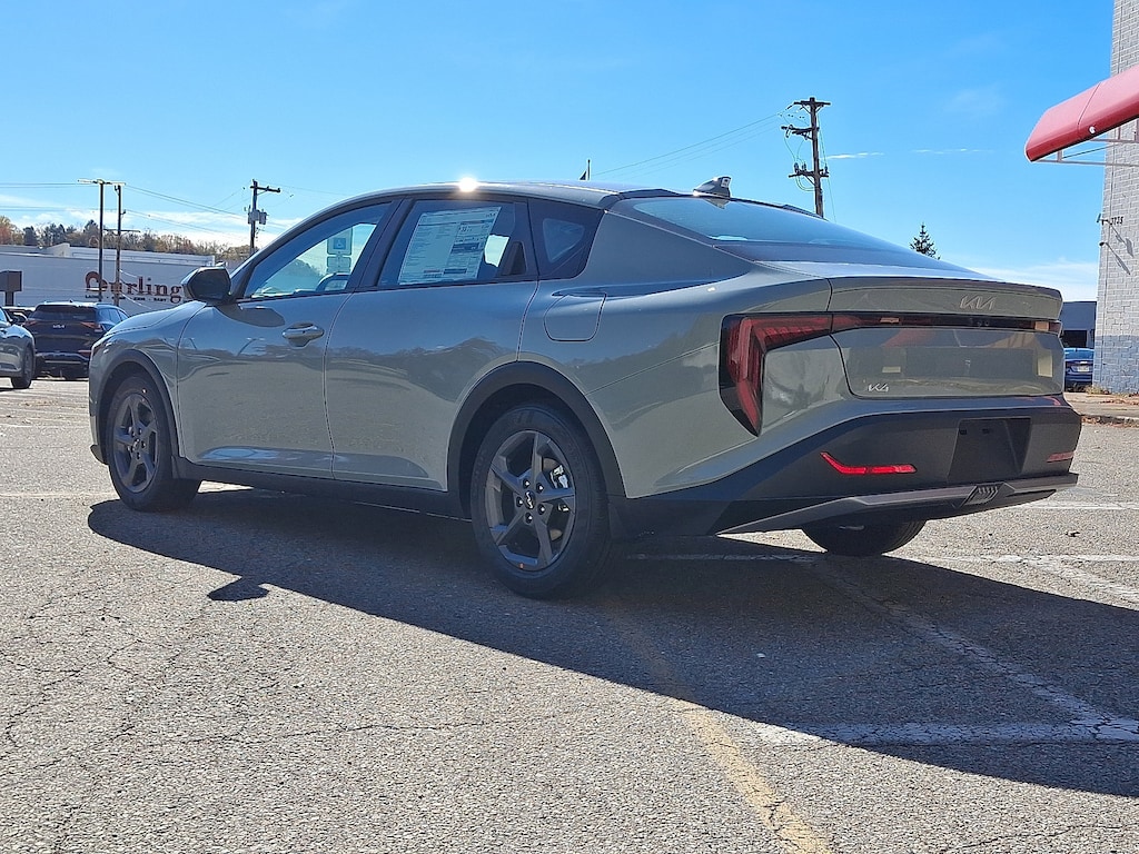 New 2025 Kia K4 LXS LXS FWD