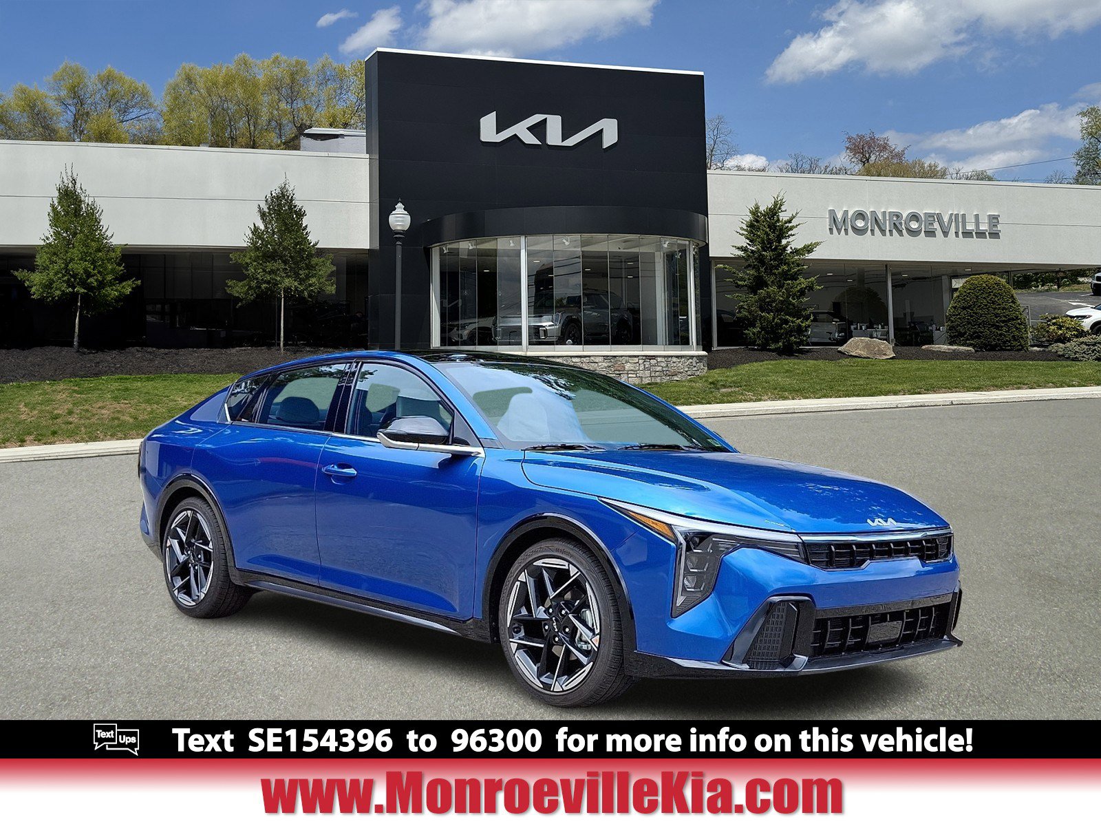 2025 Kia K4 GT-Line AT's photo