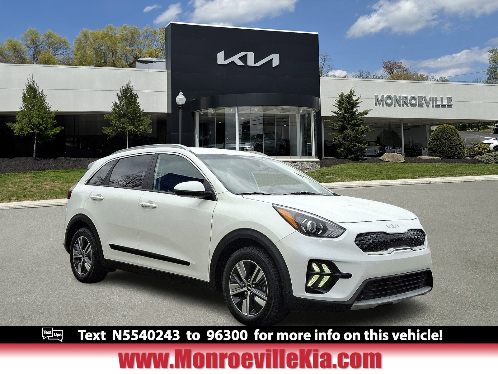 2022 Kia Niro LXS's photo