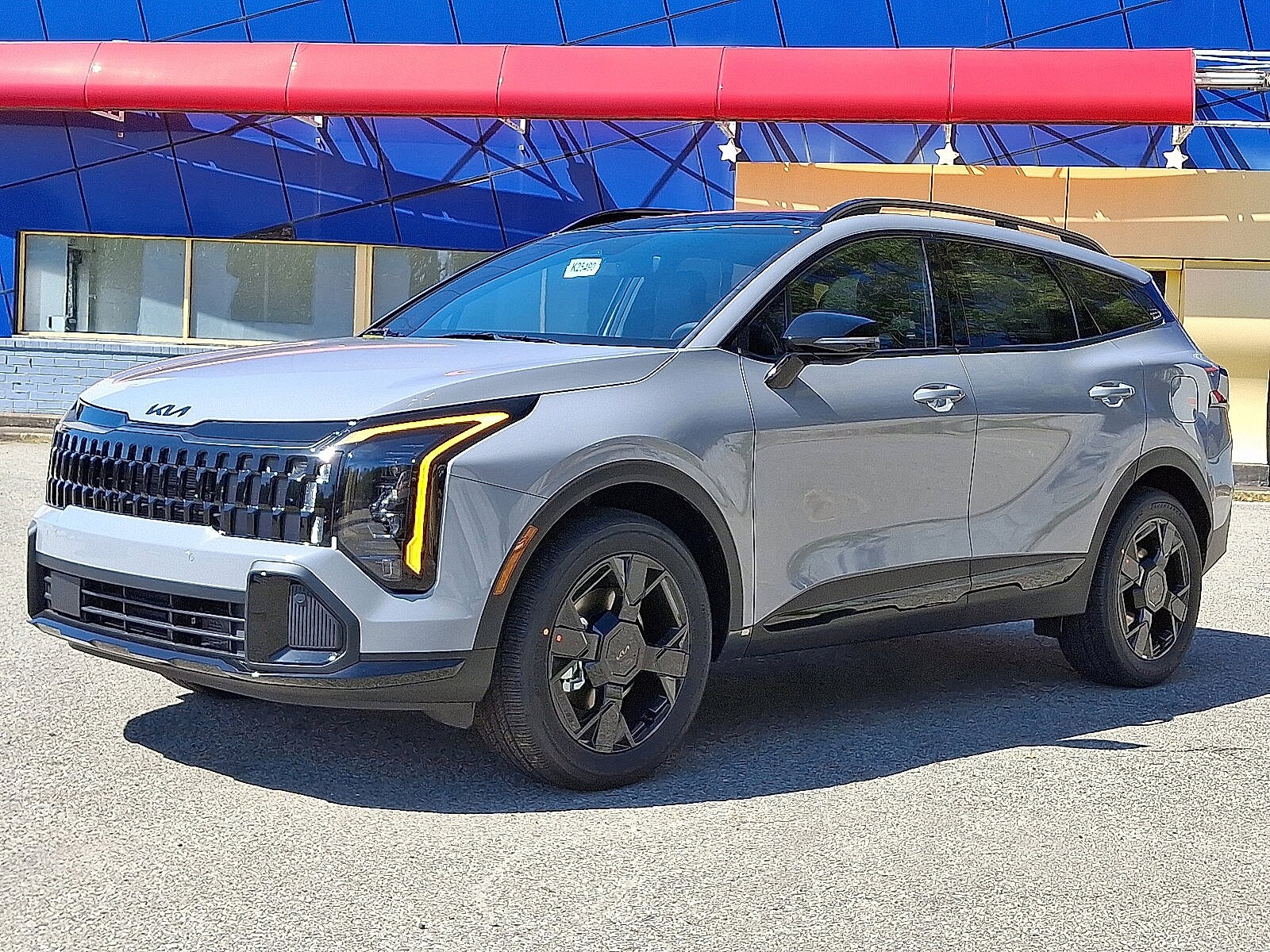 2026 Kia Sportage Hybrid X-Line photo 2