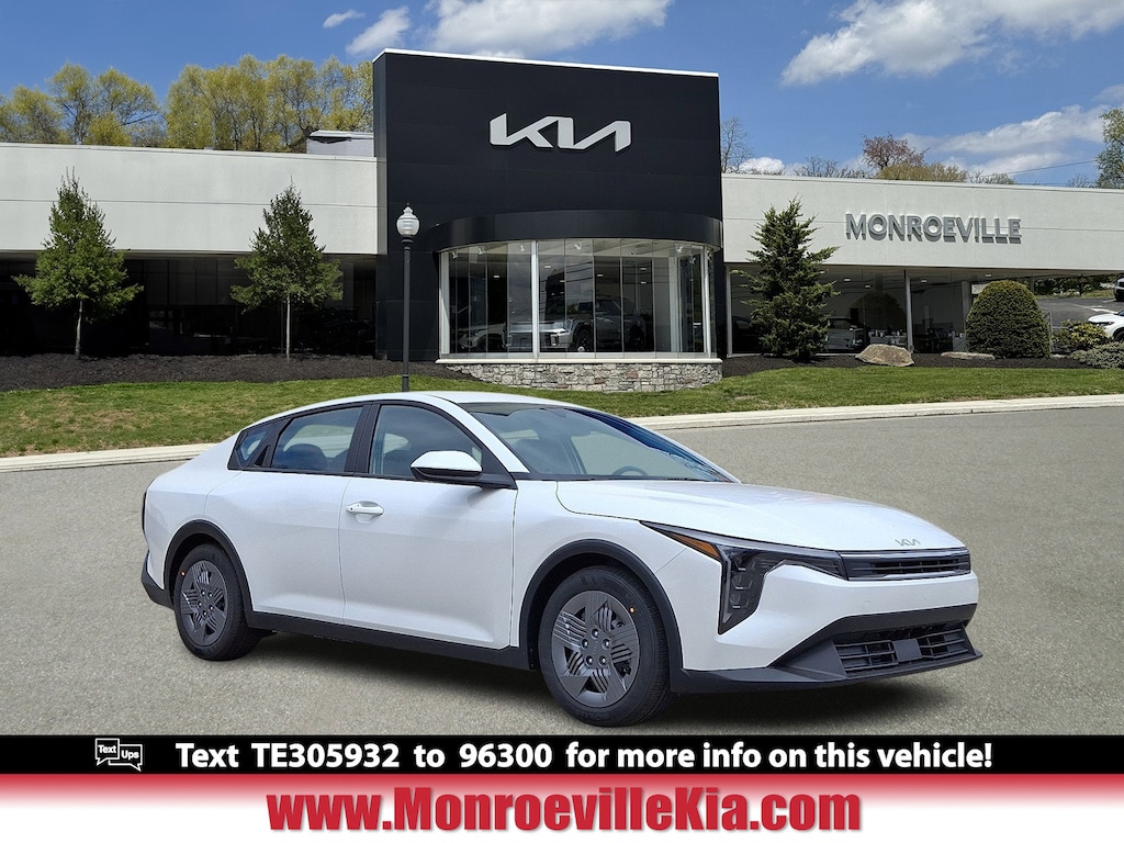 New 2026 Kia K4 LX Sedan
