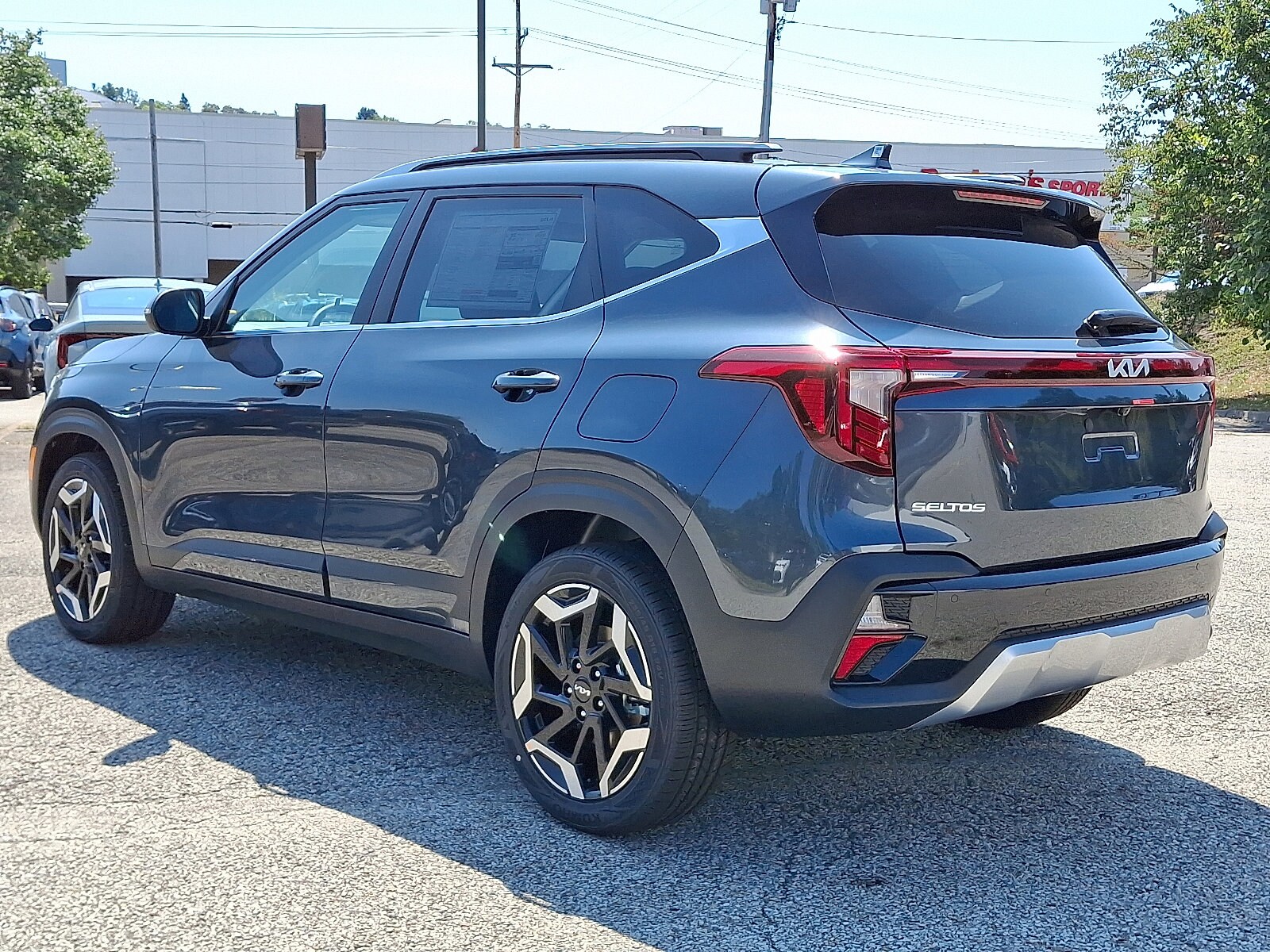 2026 Kia Seltos SX photo 3