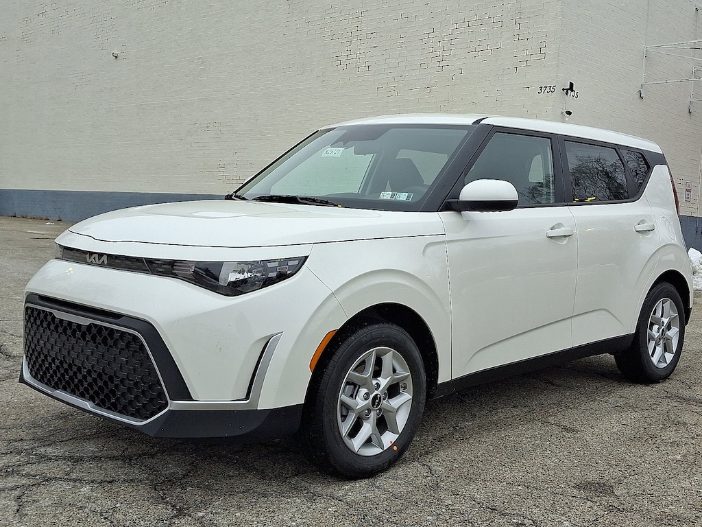 New 2025 Kia Soul LX LX FWD