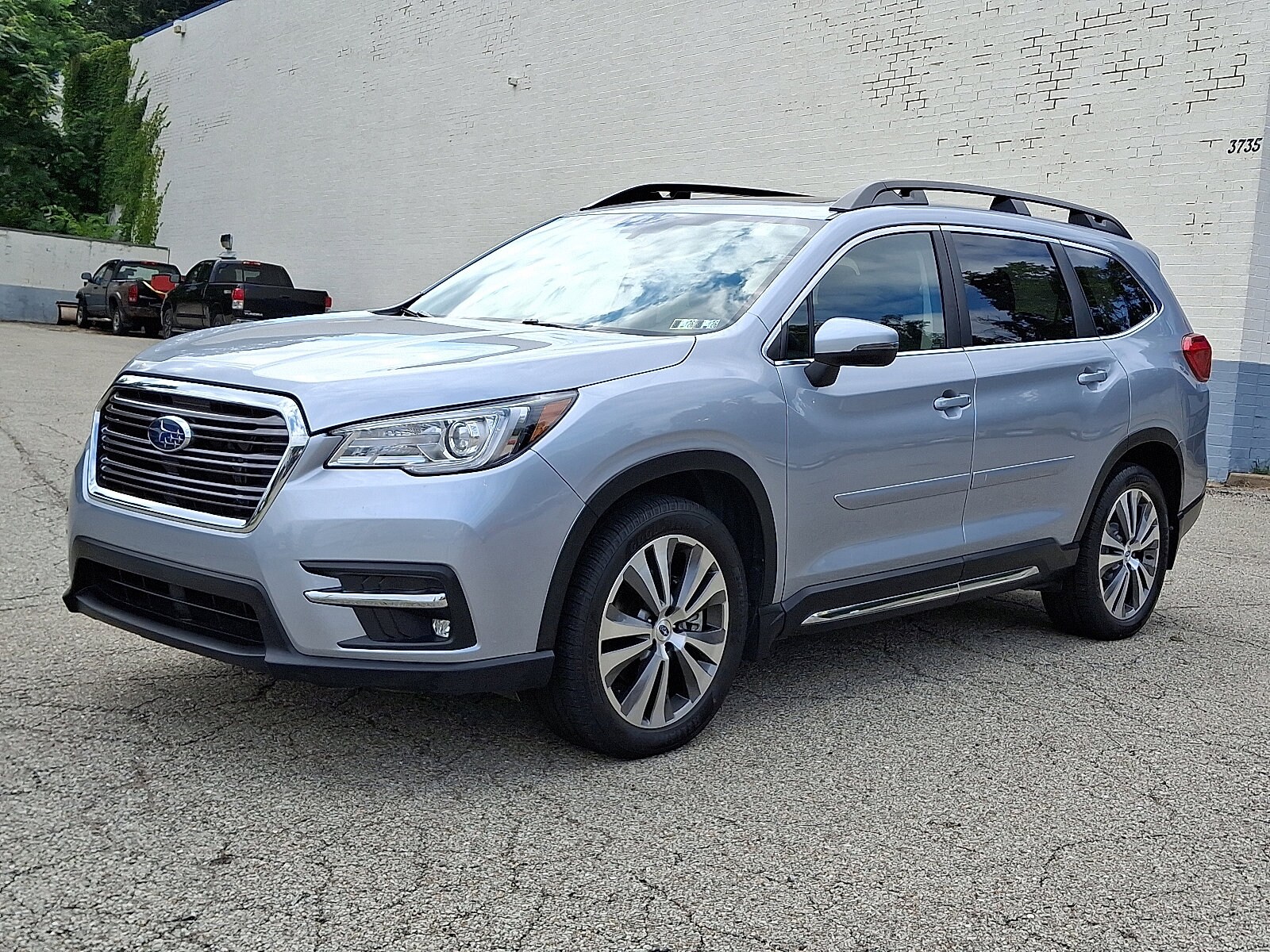 2020 Subaru Ascent Limited photo 4