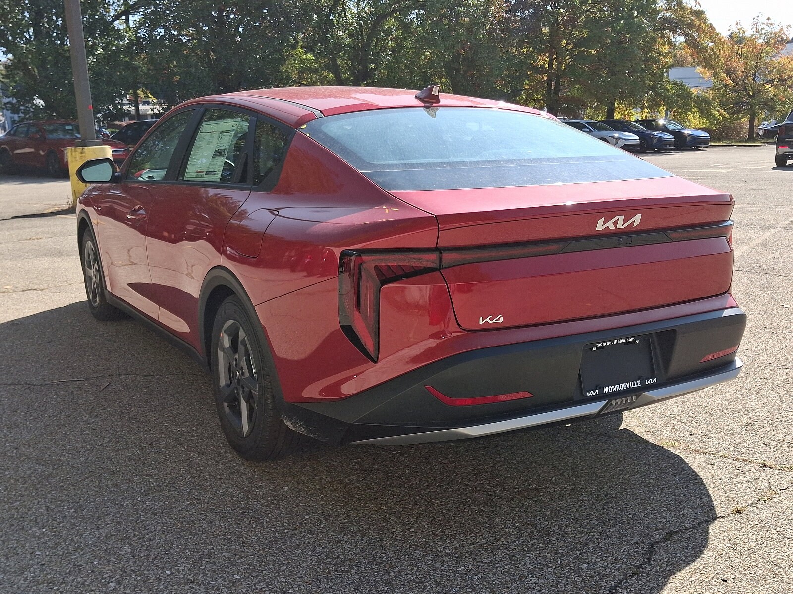2025 Kia K4 LXS photo 4