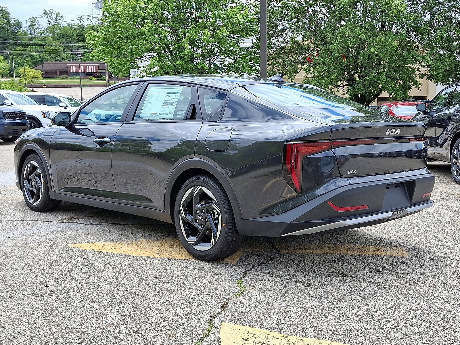 2025 Kia K4 EX photo 3