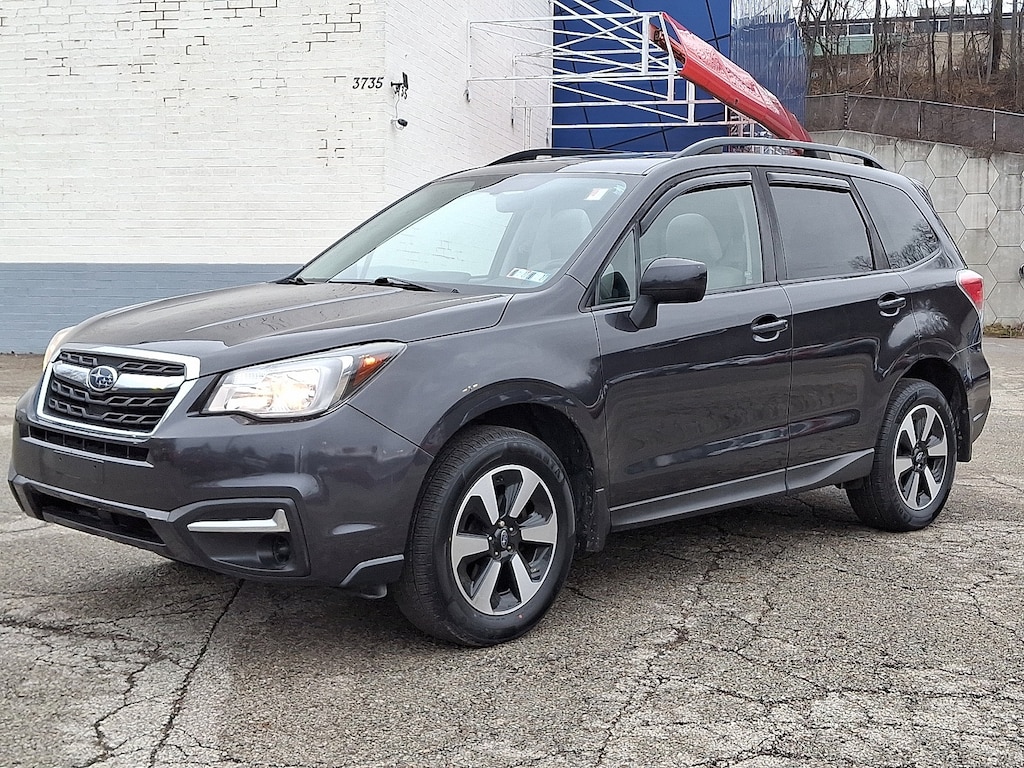 Used 2018 Subaru Forester Premium 2.5i Premium CVT