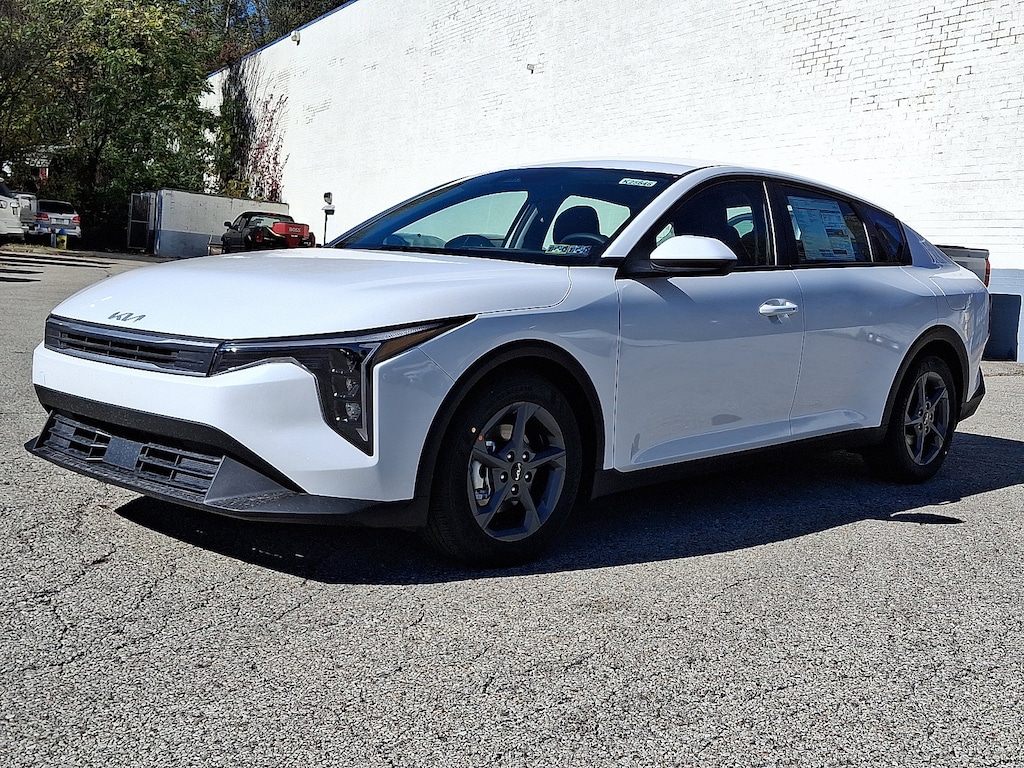 New 2025 Kia K4 LXS LXS FWD