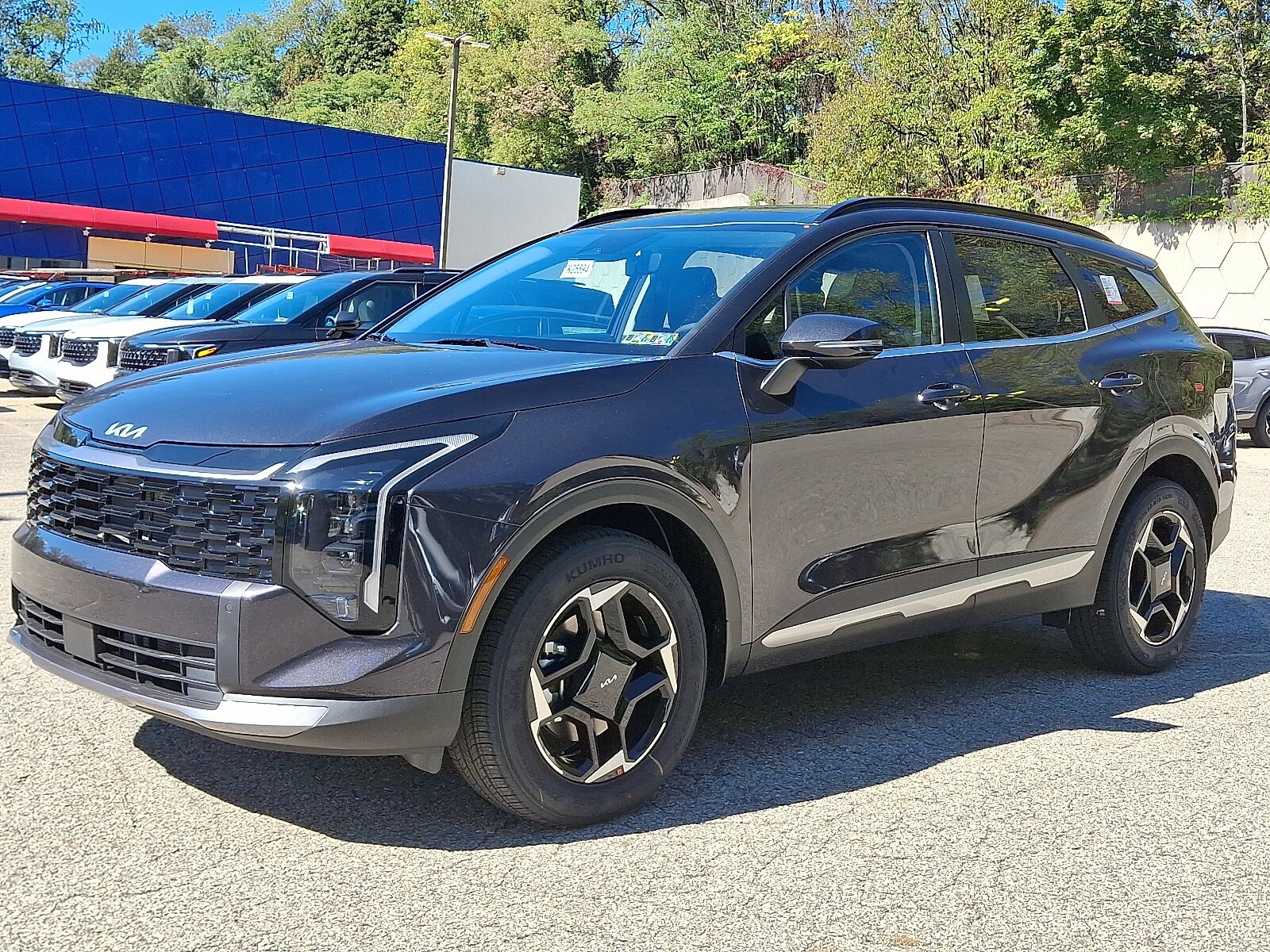 2026 Kia Sportage EX photo 2