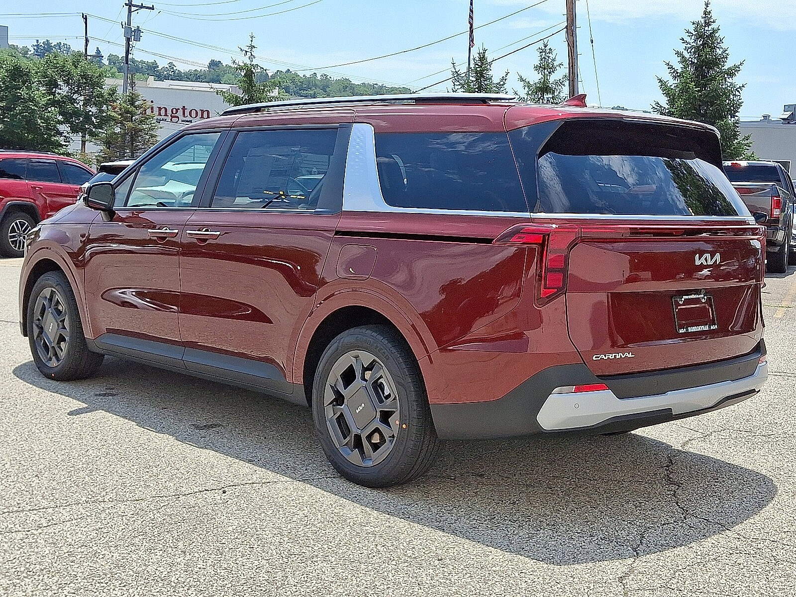 2026 Kia Carnival EX photo 2