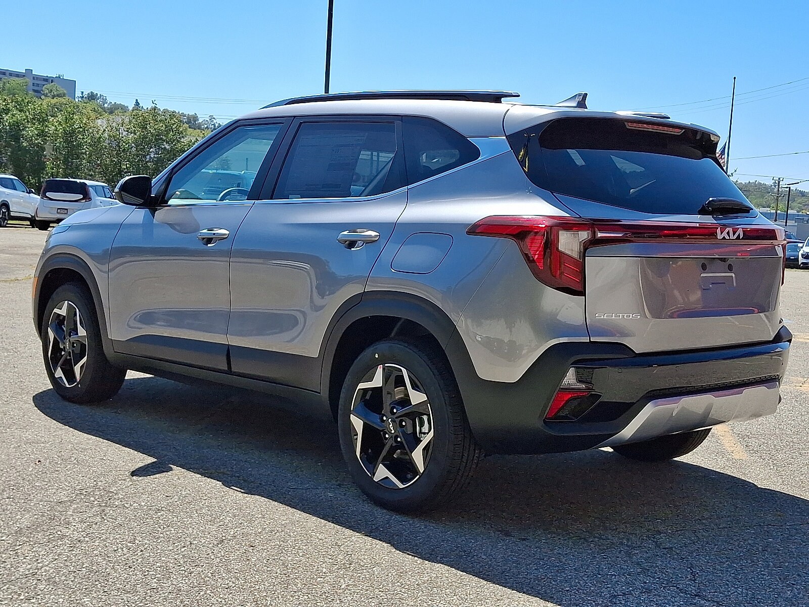 2026 Kia Seltos EX photo 4