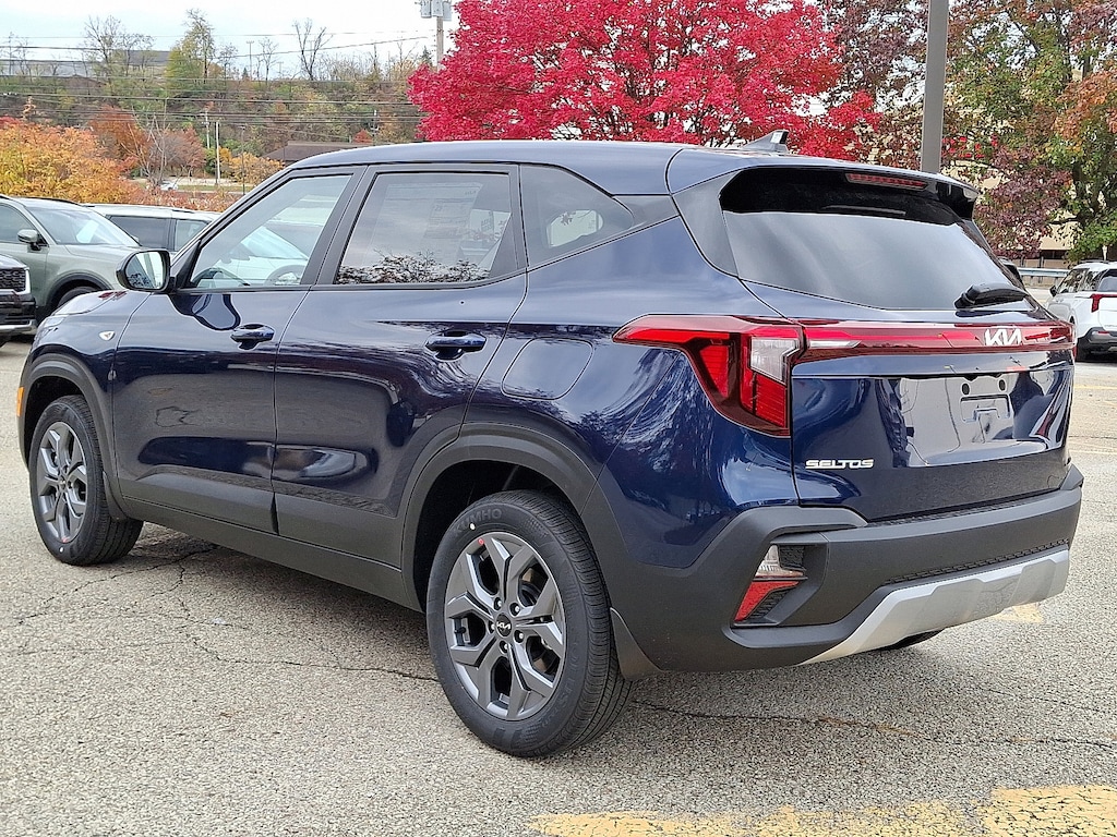 New 2026 Kia Seltos LX LX AWD